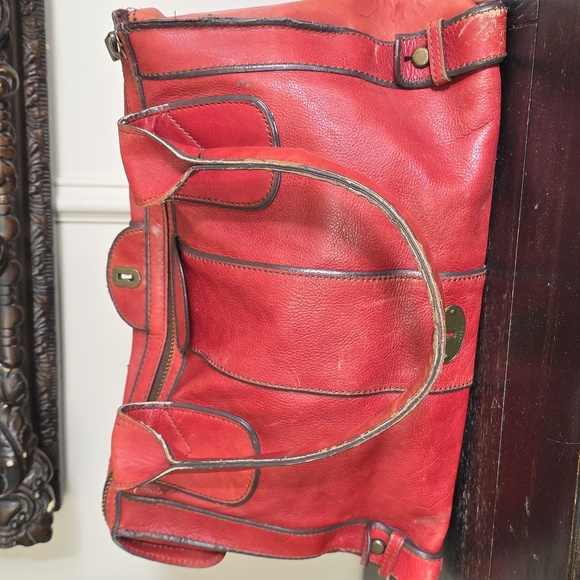 Fossil Leather Keyhole Tote Shoulder Bag in Red 17x10x4 Distressed Discoloration - Picture 3 of 17